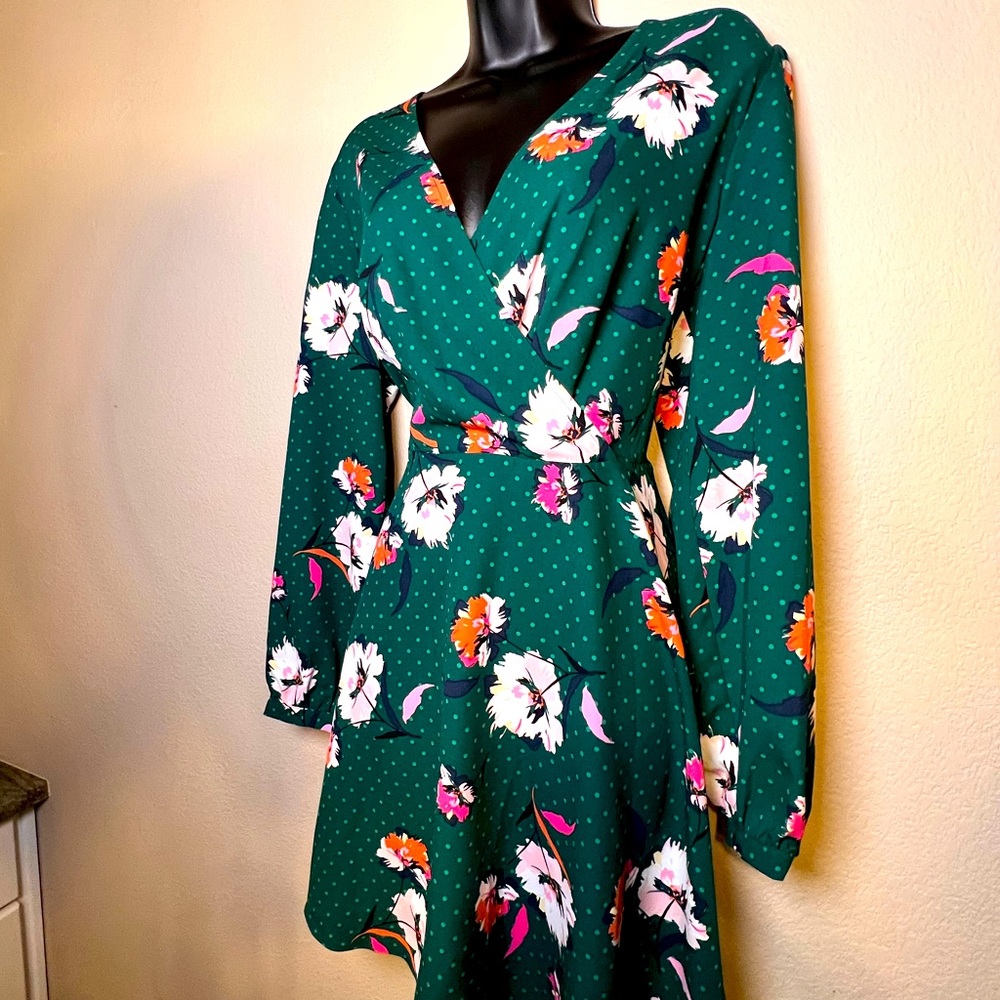 Express dress size L